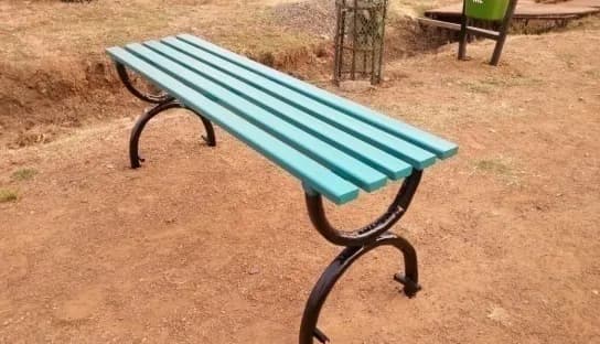 Park Bench - Image 1